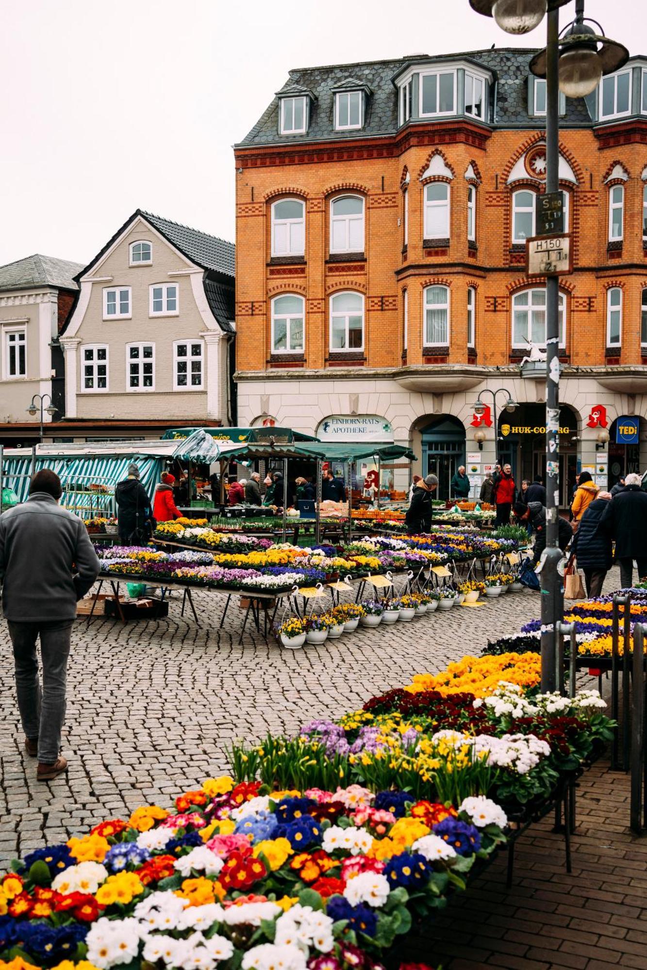 Tor Zur Altstadt Husum  Exterior photo