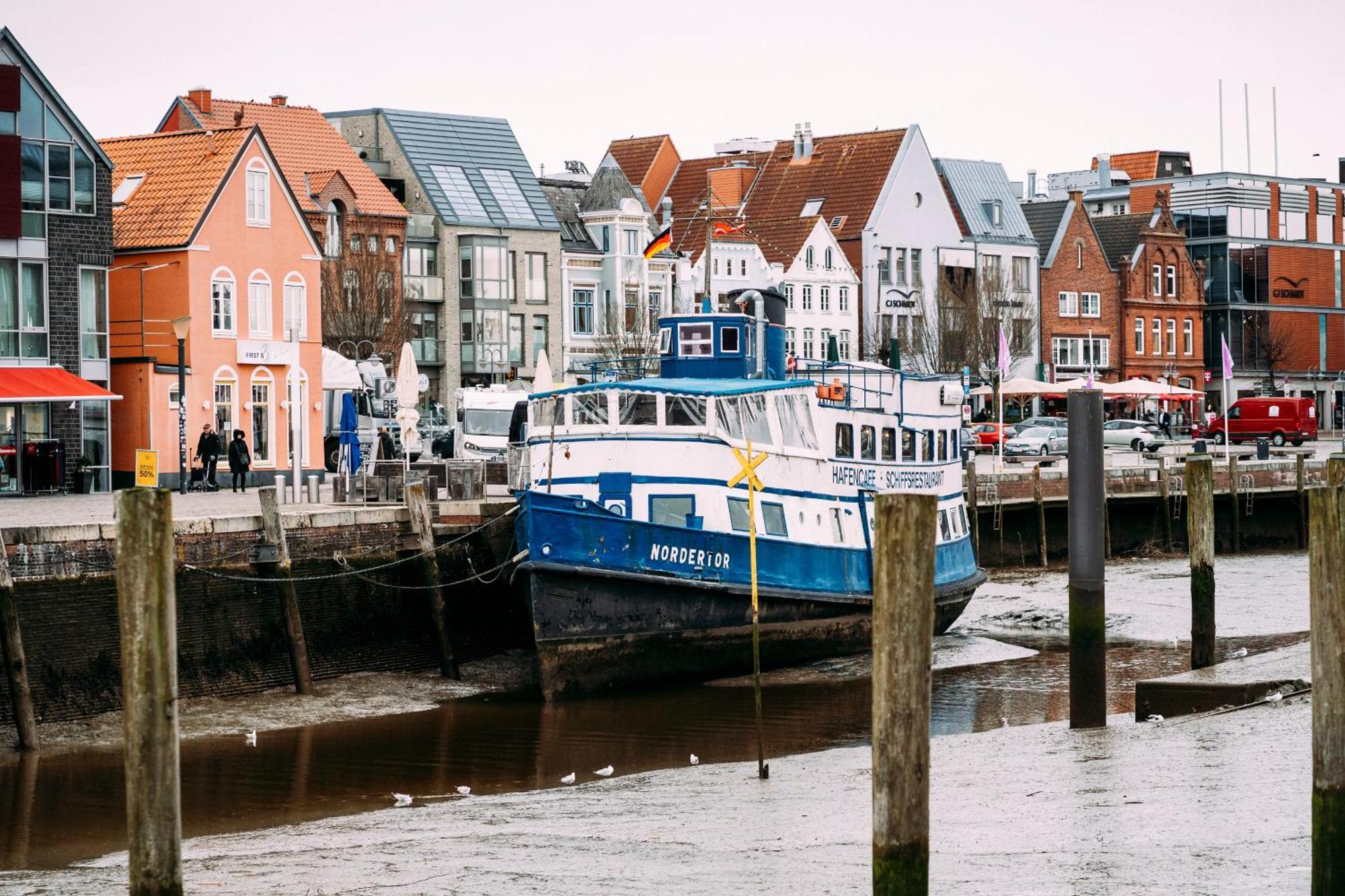 Tor Zur Altstadt Husum  Exterior photo